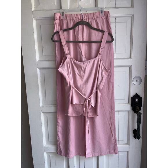 Good Luck Gem (GLG) Two Piece Linen Set - Picture 3 of 8